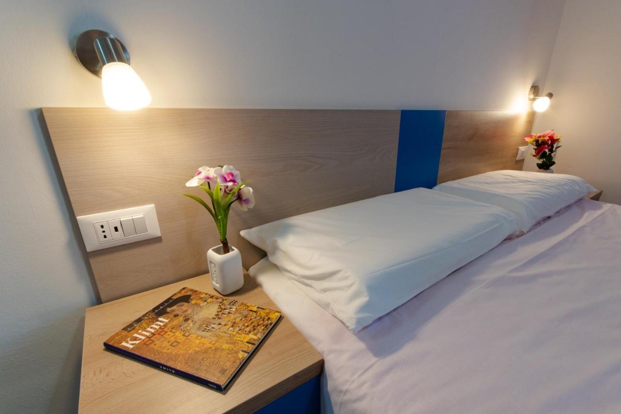 فندق Bed & Blu لا كاليتا المظهر الخارجي الصورة